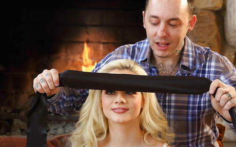 Luscious american blonde teen Elsa Jean rammed after hot blowjob 