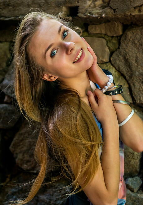 Sylphlike youthful Karissa Diamond showing tiny tits and spreading her legs outdoor