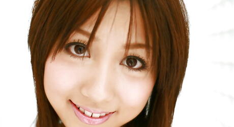 Hot japanese babe Rika Yuuki in sexy undies exhibits her ass 