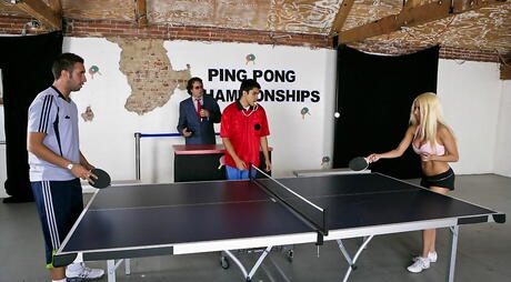 Tempting puerto rican milf Gina Lynn fucked after sucking big cock 