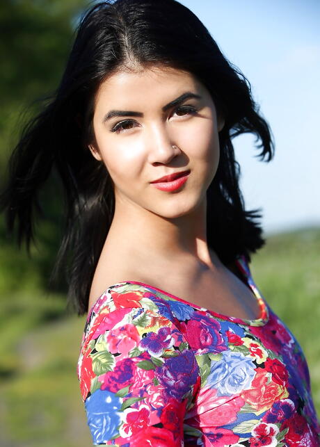 Stunning czech dark-haired youthful Lady Dee exhibits tiny tits and spreads her legs outdoor