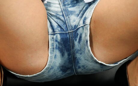 Excellent czech babe Lara Braun exhibiting small tits and toying her twat 