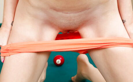 Foxy american blonde young Piper Perri baring big hooters and jerking off 