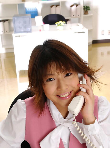 Svelte japanese young Mai Haruna in sexy lingery reveals big tits and jerks off in office