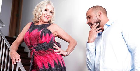 Stunning grannie Katia in sexy skirt drilled by huge rod after good suck 