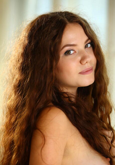 Rangy brunette teen Norma A in spreading her legs 