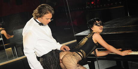 Slim hungarian milf Nikki Blue banged in her nice pussy after hot suck 