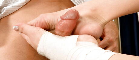 Deluxe american Megan Reece hard fucked after sucking rod 