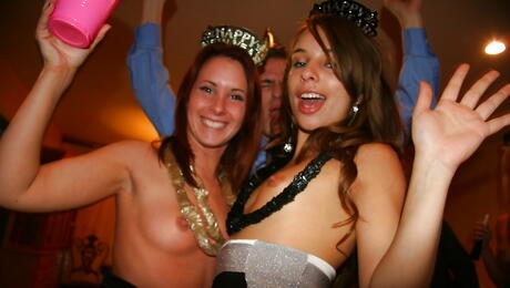 Rangy beauties Tweety Valentine, Lexi Swallow and Sophia Sutra in amazing orgy in the night club