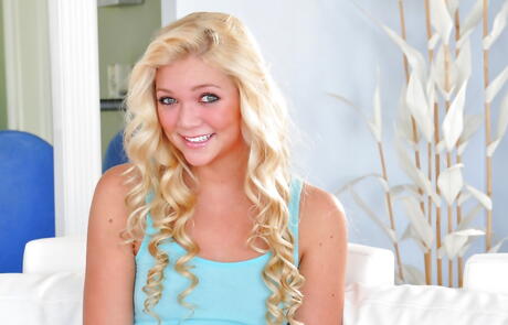 Luscious american youthful Jessie Andrews in sexy shorts showing small tits and vagina 