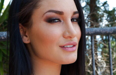 Excellent american dark hair Gabriella Paltrova in sexy shorts enjoys bdsm action outdoor