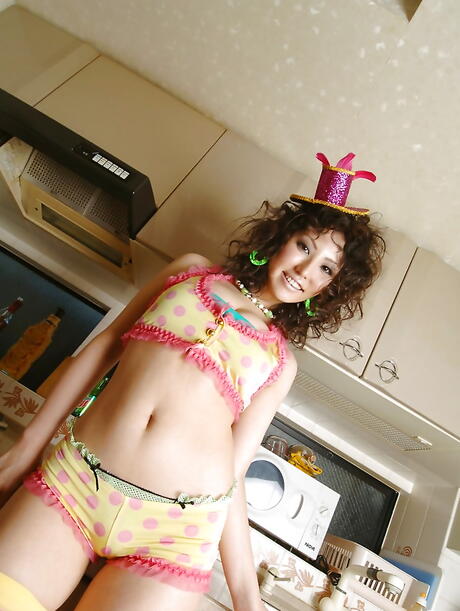 Deluxe japanese amateur Takako Kitahara reveals big tits and sexy butt 