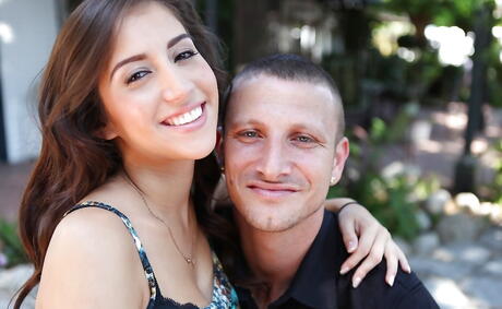 Gracile american teen April Oneil in skirt showing her beauty outside