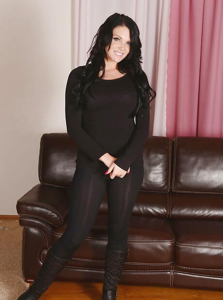 Adorable brittish dark-haired hottie Emma Leigh makes some hot foot fetish 