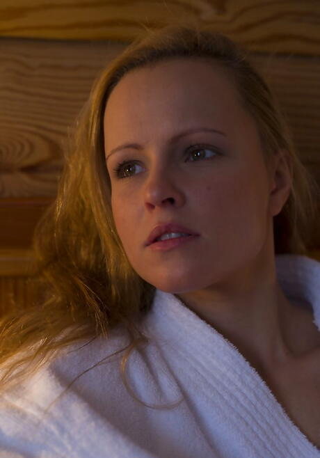 Slim blond cutie Monica Sweet in foot fetish show 