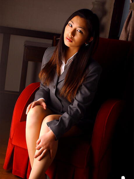 Rangy japanese hottie Ran Asakawa bares tiny tits and spreads her legs 