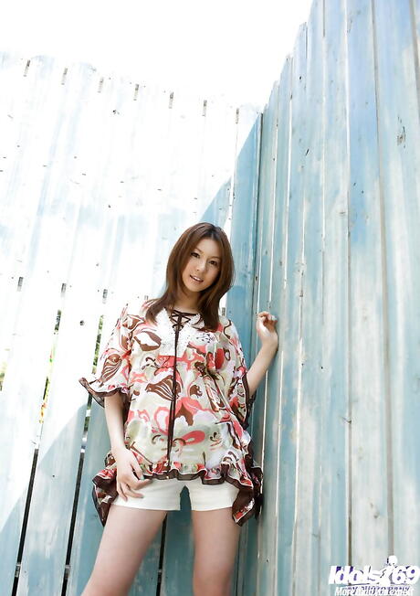 Excellent japanese teen Tatsumi Yui exhibits tiny tits and pussy 