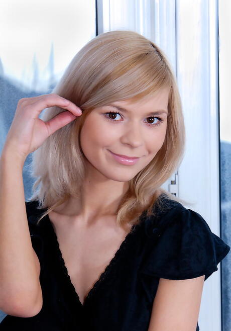 Slim blonde youthful Paloma B makes some foot fetish 