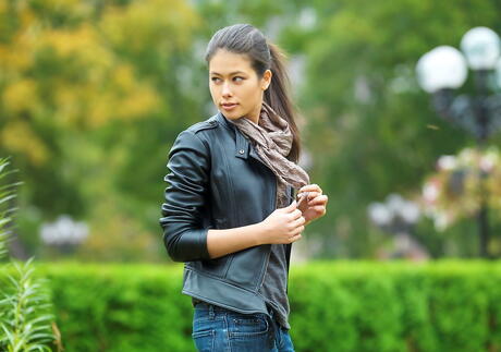 Sexy brunette youthful Jackie D exposes tiny tits and spreads her legs outside