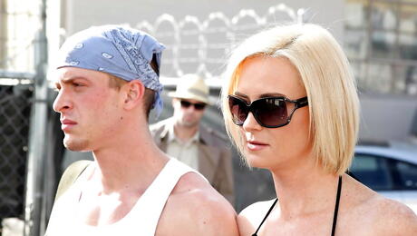 Delightful american milf Camryn Cross in glasses fucked after hot dick suck outside