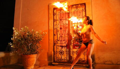 Deluxe british Daniella Mae enjoys bdsm action 