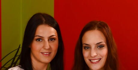 Excellent women Lyen Parker and Meg Magic gets pussy fisted 