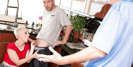 Very attractive blond mature Kimber Phoenix in underwear enjoy amazing threesome action 