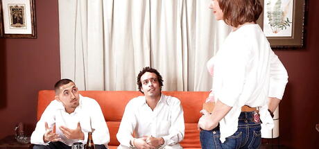 Sultry american mature Elle Denay in sexy jeans in hardcore threesome sex 