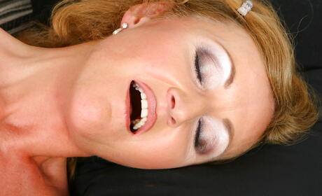 Stunning mommy Jackie drilled in her bald pussy after hot cock suck 