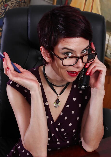 Sexy aged Nikki Lee uncovers tiny tits and hairy pussy 