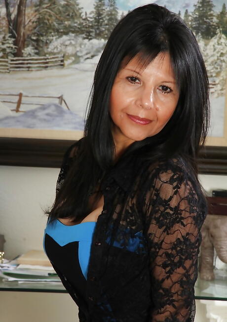 Superb czech dark-haired aged Marcy Darling in skirt showing big tits and spreading her legs 