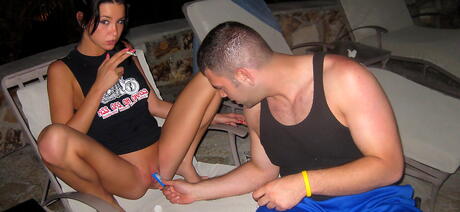 Sexy cuties Hailey Young and Tanner Mayes enjoys smoking 