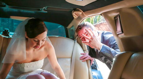 Excellent Ornella Morgan enjoy hardcore 3some sex scene 