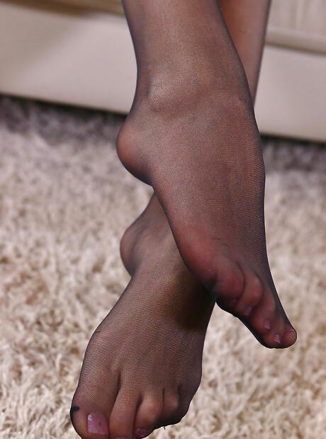 Shapely russian blond teen Arteya in nasty foot fetish 