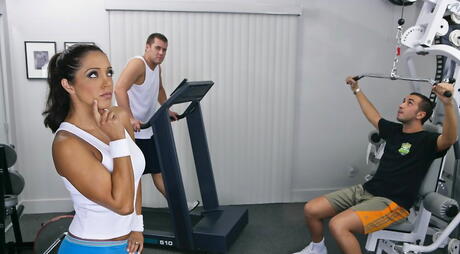 Excellent american milf Francesca Le in jeans fucked after sucking big rod 