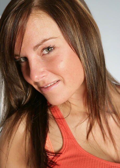 Enchanting hottie Kandy in jeans exhibits big boobs and spreads her legs 