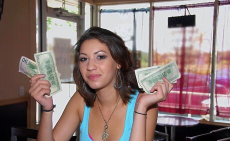 Excellent latina teen Esmi Lee rammed in her shaved pussy after good blowjob 