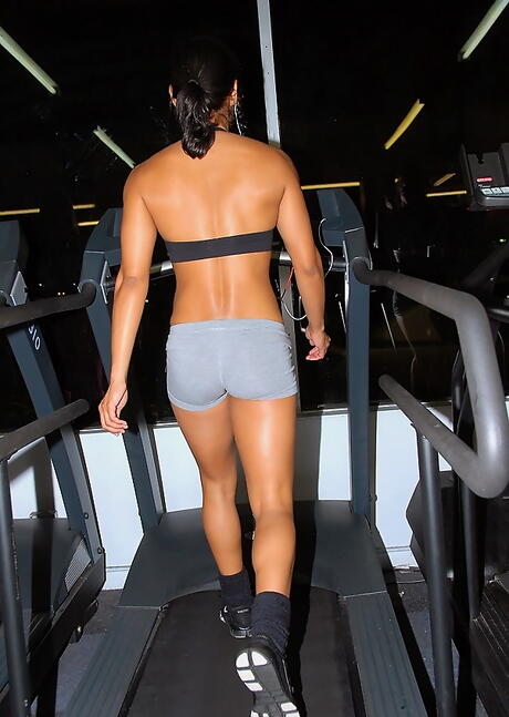 Enchanting american blonde milf Missy Woods exposes big hooters and hot butt 