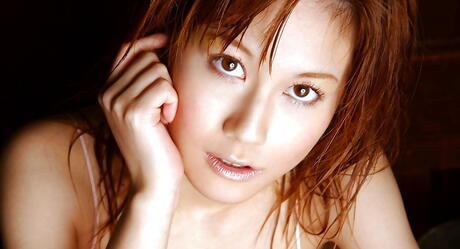 Foxy japanese young Hime Kamiya baring her ass 