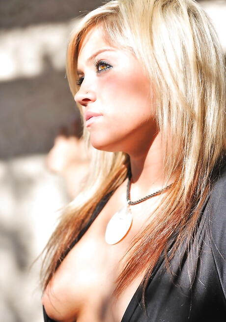 Enchanting blonde hottie Audrey baring big knockers and loving sex toy outdoor