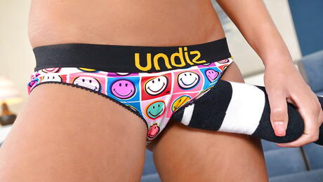 Rangy hotties Alexis Brill and Lola N. licking pussies and giving a pleasure with dildo 