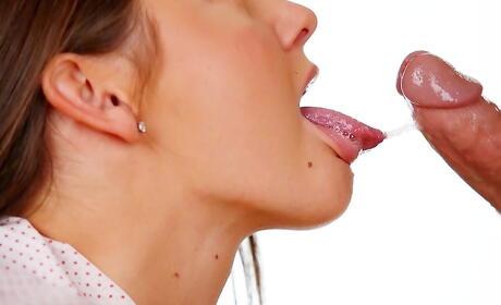 Sylphlike american teen Abby Cross robbing on dick and enjoys a cum blast in her mouth 