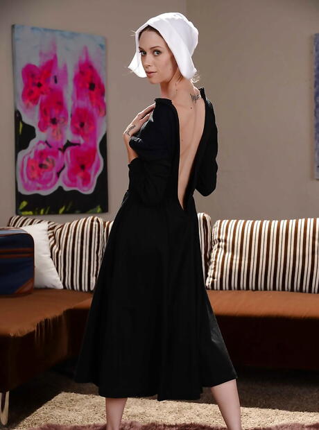 Excellent american young Alexa Nova denudes tiny tits and spreads her legs 