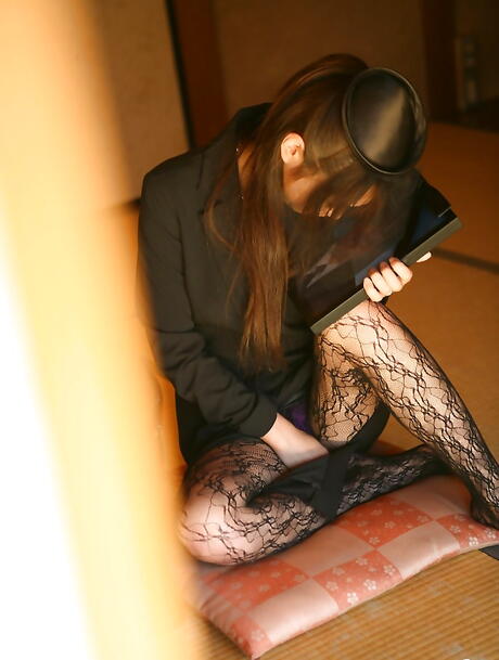 Attractive japanese hottie Miho Sonoda in sexy undies exposes her ass 