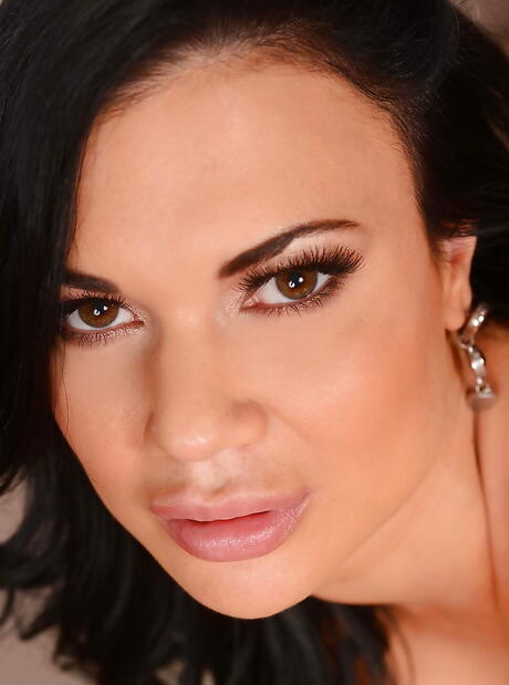 Excellent philippine dark hair milf Jasmine Jae exhibiting big boobs and stuffing her snatch with a toy 