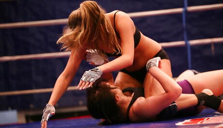 Very attractive girls Bijou and Jessika Lux licking pink pussies during hot lesbian sex 