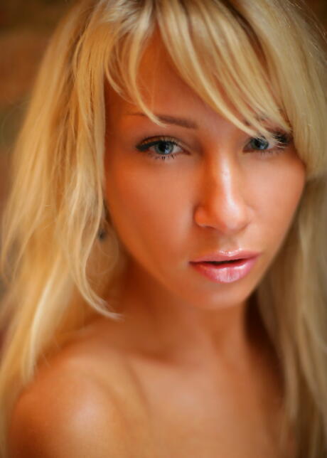 Gracile blonde young Dasha A in hot softcore shooting 