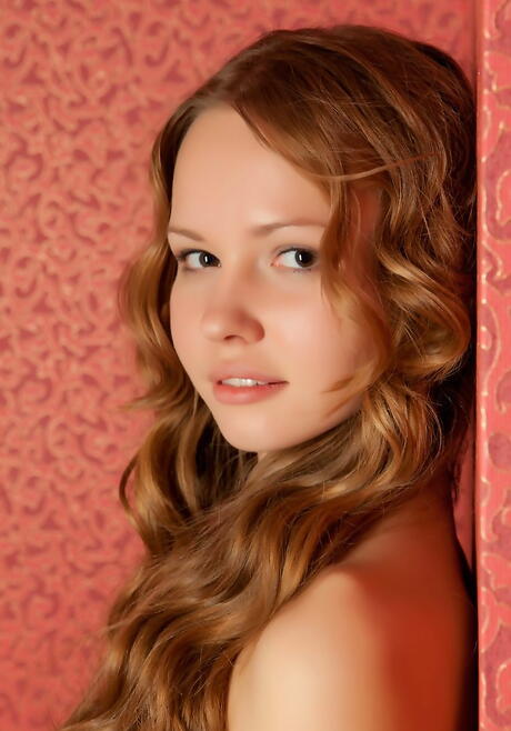 穿着漂亮裙子的优秀青年弗吉尼亚孙喜欢热恋恋足癖
