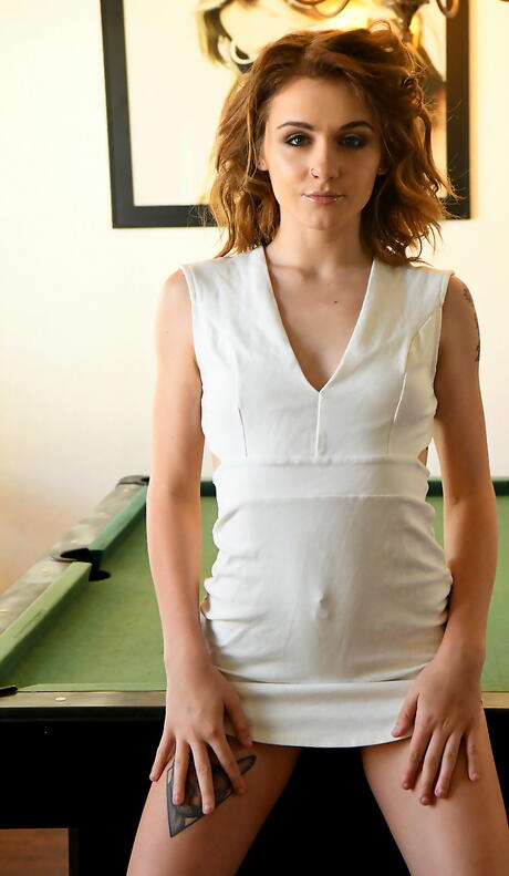 Nude Rosalyn Sphinx Pics