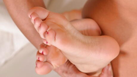 Superb Russian Silvia Burton i sexiga underkläder suger och knulla Big Rod
